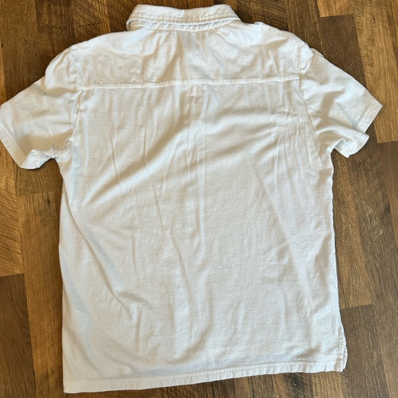 Saks Fifth Avenue Men’s White Polo Shirt- Size- Small - Picture 4 of 4